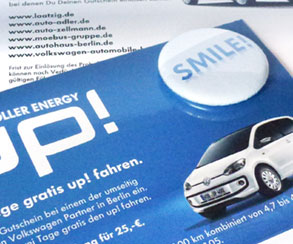 Visitkort med button 25mm, VW Up!