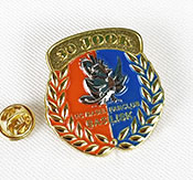 Eksempel på metalstøbt pin